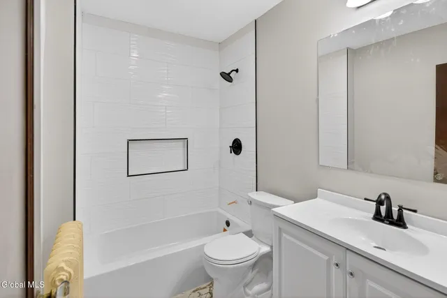 $299,000 | 32 Eileen Street, Albany, NY 12203