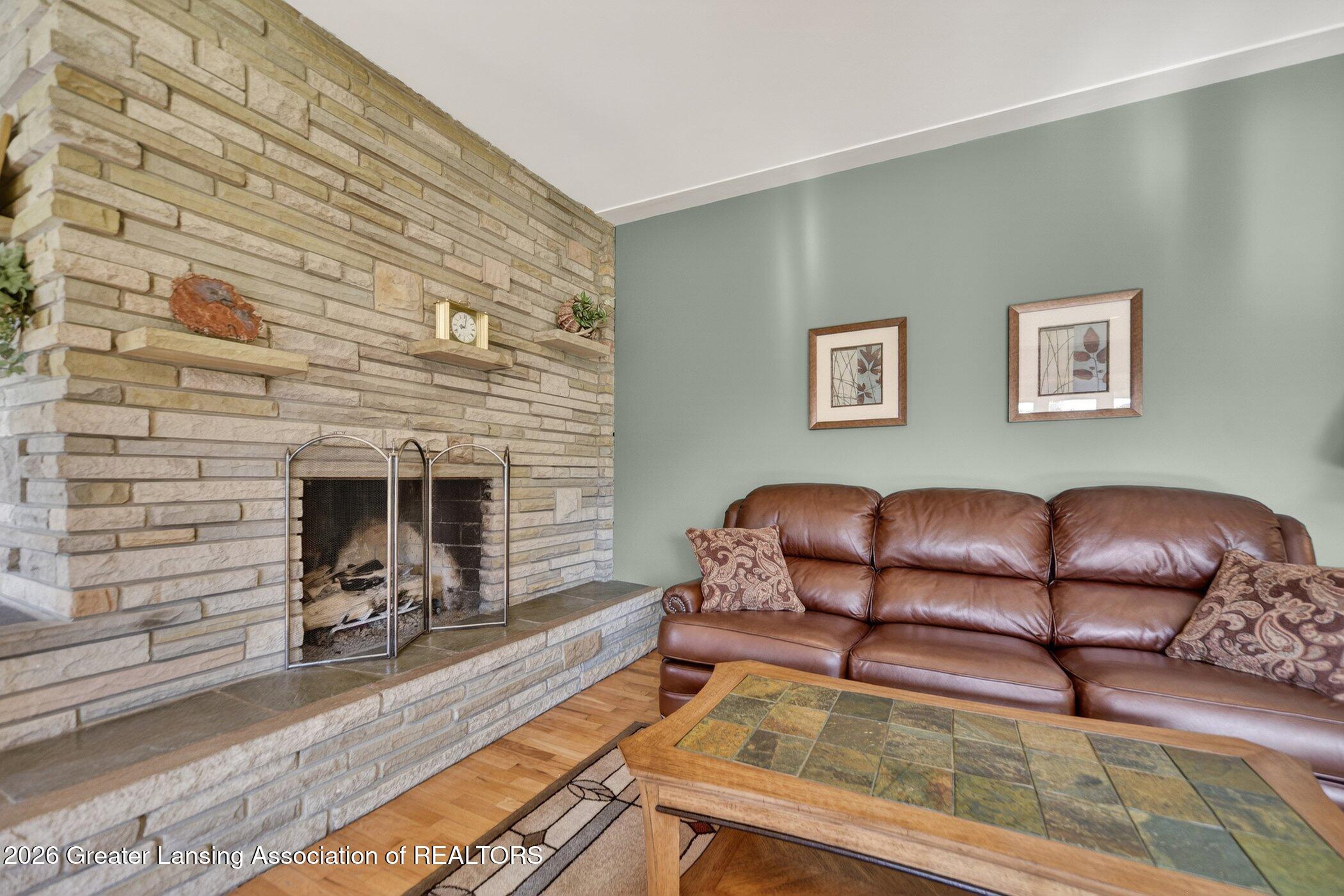 11165 Nixon Road Grand Ledge, MI 48837 - Photo 12 of 43 11165-Nixon-Rd-Windowstill-Photography 8