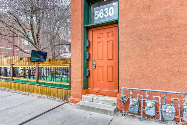 $1,800 | 5630 Webster Street, Unit 2, Arvada, CO 80002