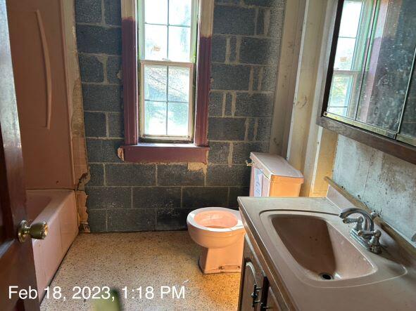 12027 Corder Town Road Coeburn, VA 24230 - Photo 5 of 14 mainhousebathroomafter