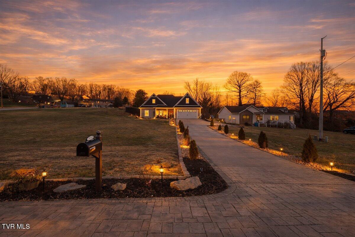 994 Boones Creek Road Jonesborough, TN 37659 - Photo 2 of 49 Night Front View