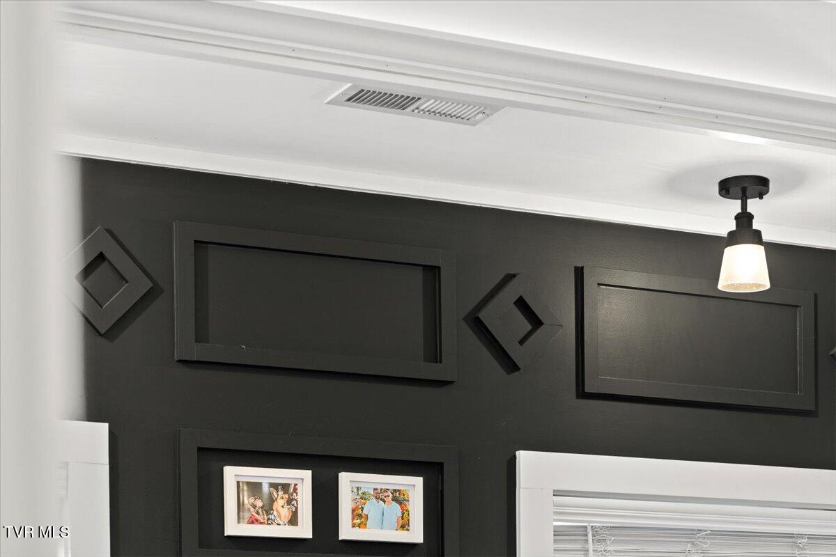 994 Boones Creek Road Jonesborough, TN 37659 - Photo 22 of 49 Primary Suite Detail