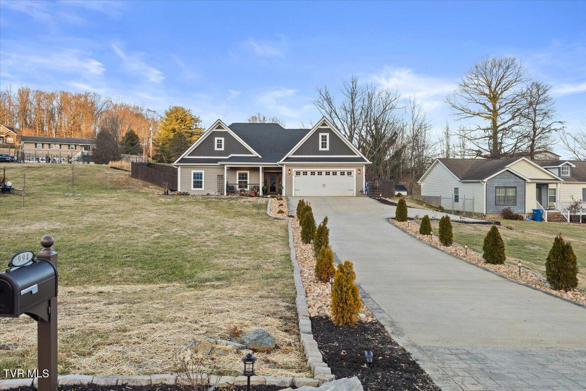 994 Boones Creek Road Jonesborough, TN 37659 - Photo 41 of 49 Driveway