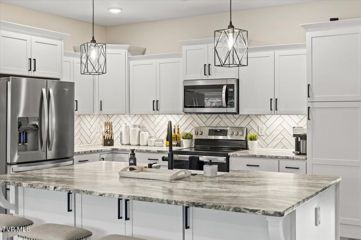 994 Boones Creek Road Jonesborough, TN 37659 - Photo 8 of 49 Kitchen