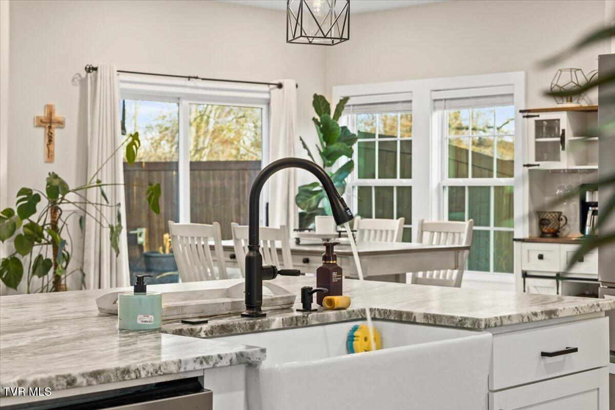 994 Boones Creek Road Jonesborough, TN 37659 - Photo 9 of 49 Kitchen View