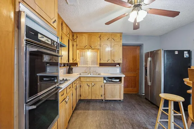 $220,000 | 317 North Chandler Drive, Fort Worth, TX 76111