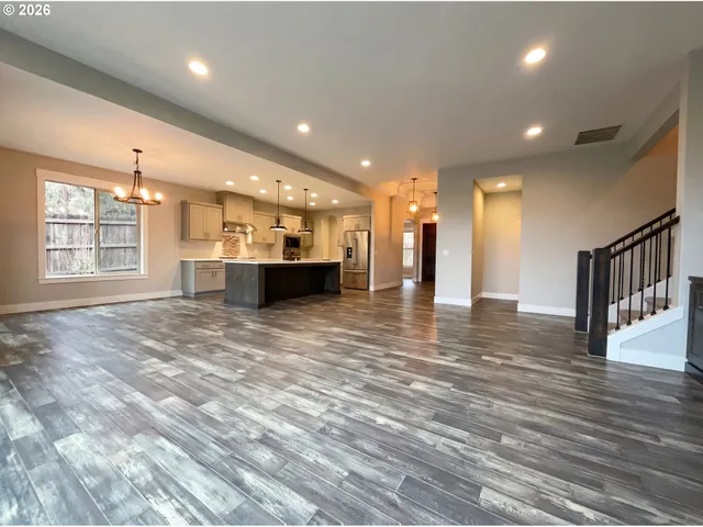 $885,000 | 11712 Northwest 15th Avenue, Vancouver, WA 98685