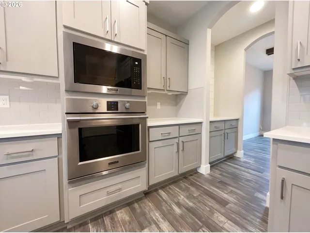 $885,000 | 11712 Northwest 15th Avenue, Vancouver, WA 98685