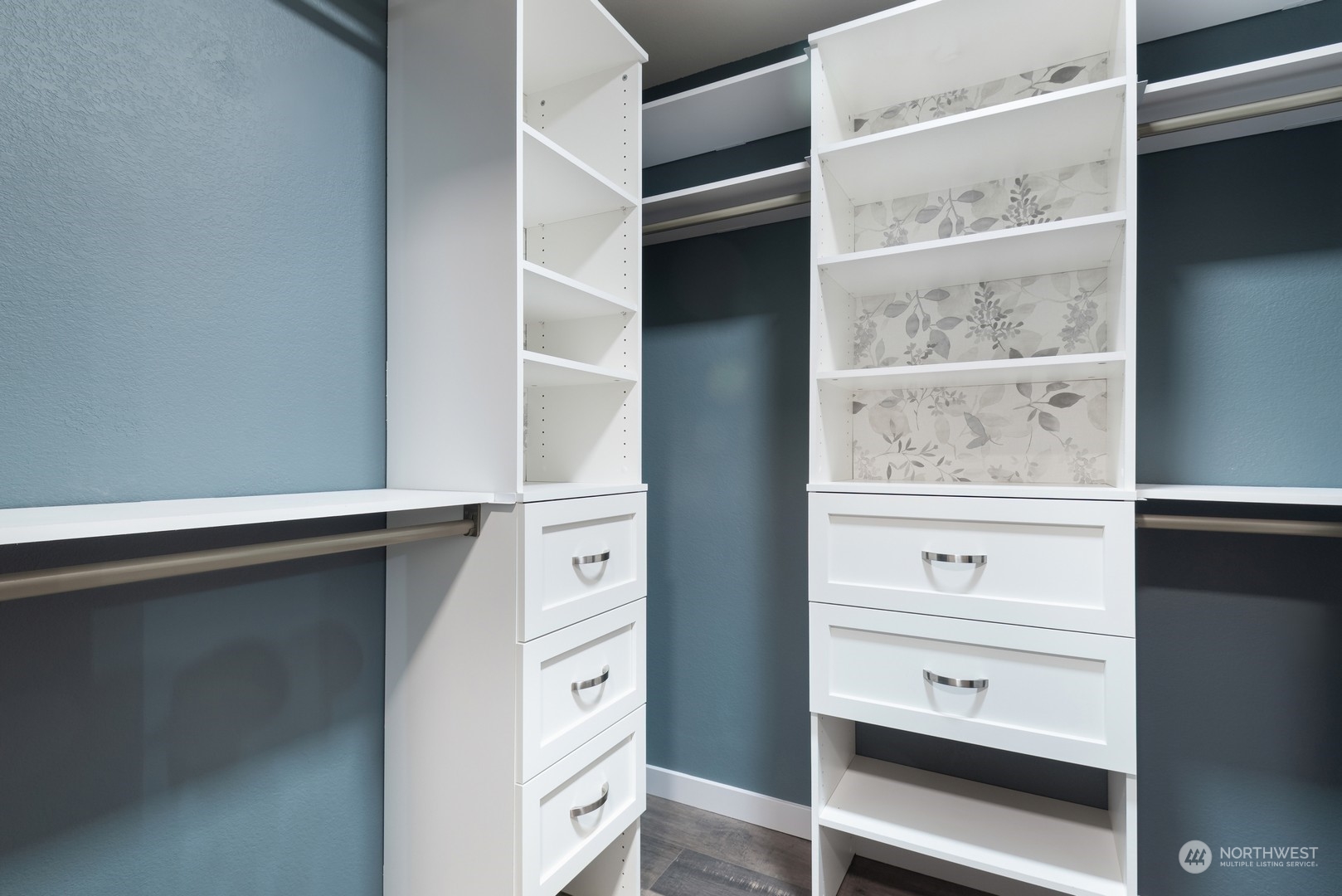24327 Lockwood Road Bothell, WA 98021 - Photo 23 of 40 a view of walk in closet with empty racks