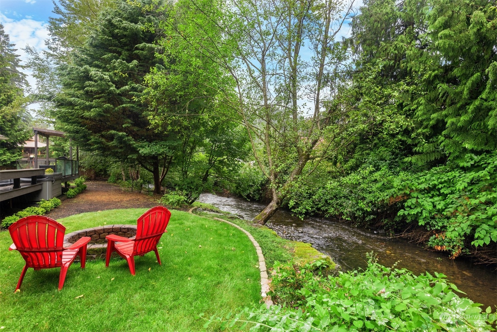 24327 Lockwood Road Bothell, WA 98021 - Photo 34 of 40 a view of a backyard with sitting area