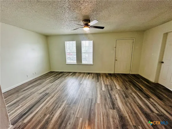 $1,250 | 714 South River Street, Unit A, Seguin, TX 78155