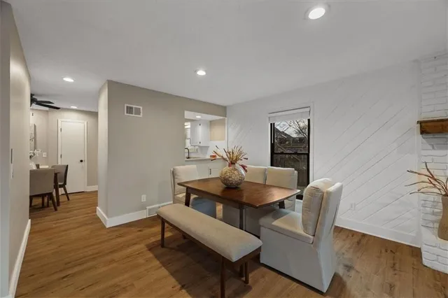 $375,000 | 2300 West Post Oak Road, Olathe, KS 66061