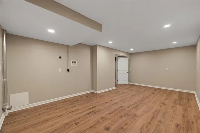 $375,000 | 2300 West Post Oak Road, Olathe, KS 66061