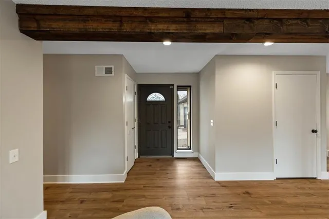 $375,000 | 2300 West Post Oak Road, Olathe, KS 66061