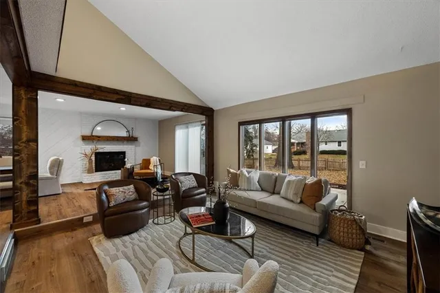 $375,000 | 2300 West Post Oak Road, Olathe, KS 66061