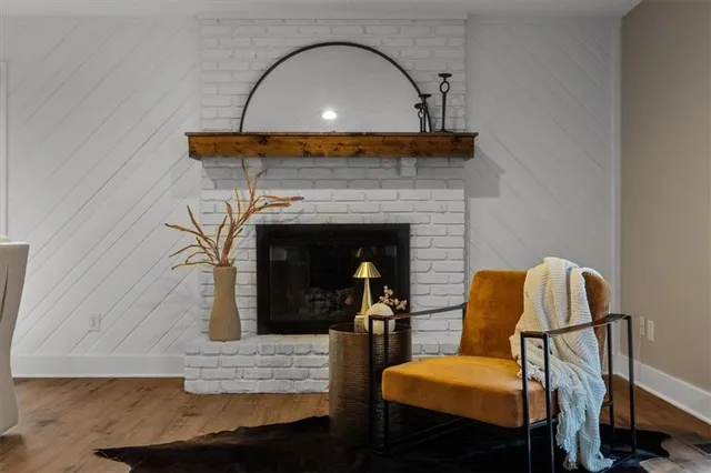 $375,000 | 2300 West Post Oak Road, Olathe, KS 66061