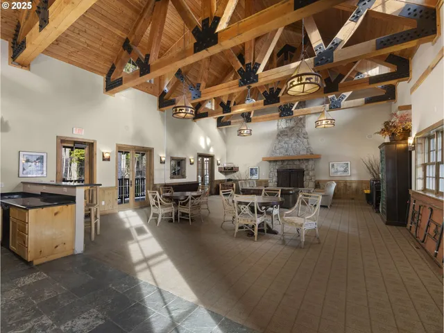 $695,000 | 30605 East Camryn Way, Unit D20, Government Camp, OR 97028