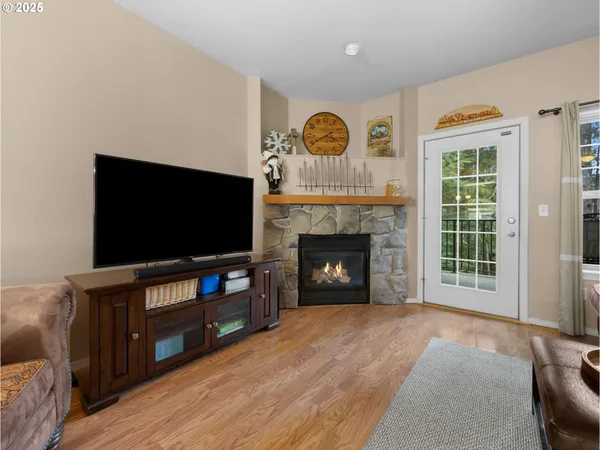 $695,000 | 30605 East Camryn Way, Unit D20, Government Camp, OR 97028