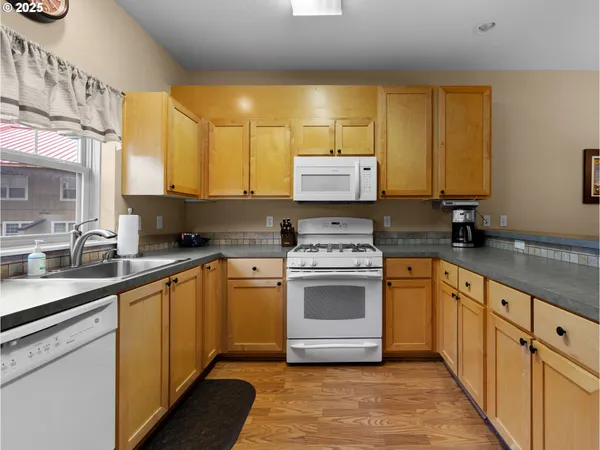 $695,000 | 30605 East Camryn Way, Unit D20, Government Camp, OR 97028