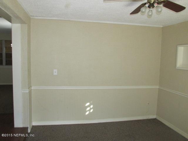 4008 Peter Rabbit Drive Jacksonville, FL 32210 - Photo 5 of 10 IMG_5389