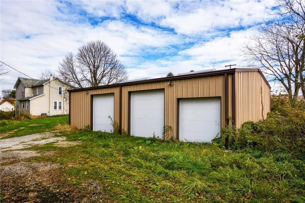 272 Hannahstown Road Cabot, PA 16023 - Photo 4 of 25 Gallery Image 4