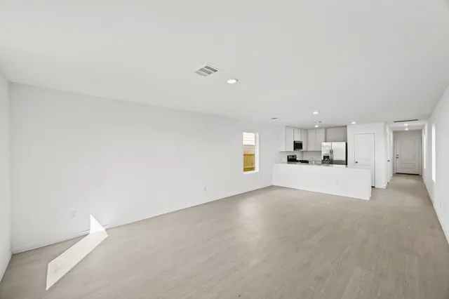 $1,695 | 906 Pertuso Lane, Huffman, TX 77336