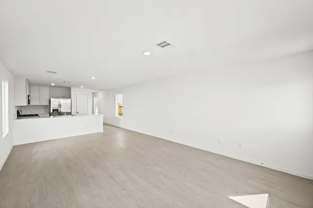 $1,695 | 906 Pertuso Lane, Huffman, TX 77336