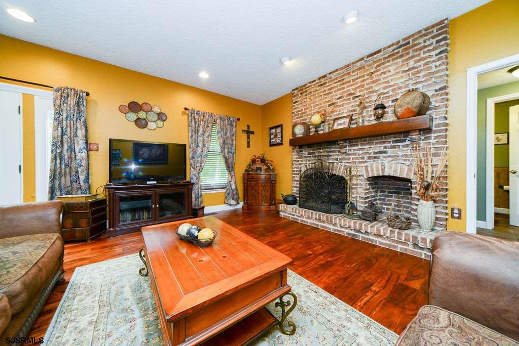 6 Greenbriar Road Marmora, NJ 08223 - Photo 4 of 25