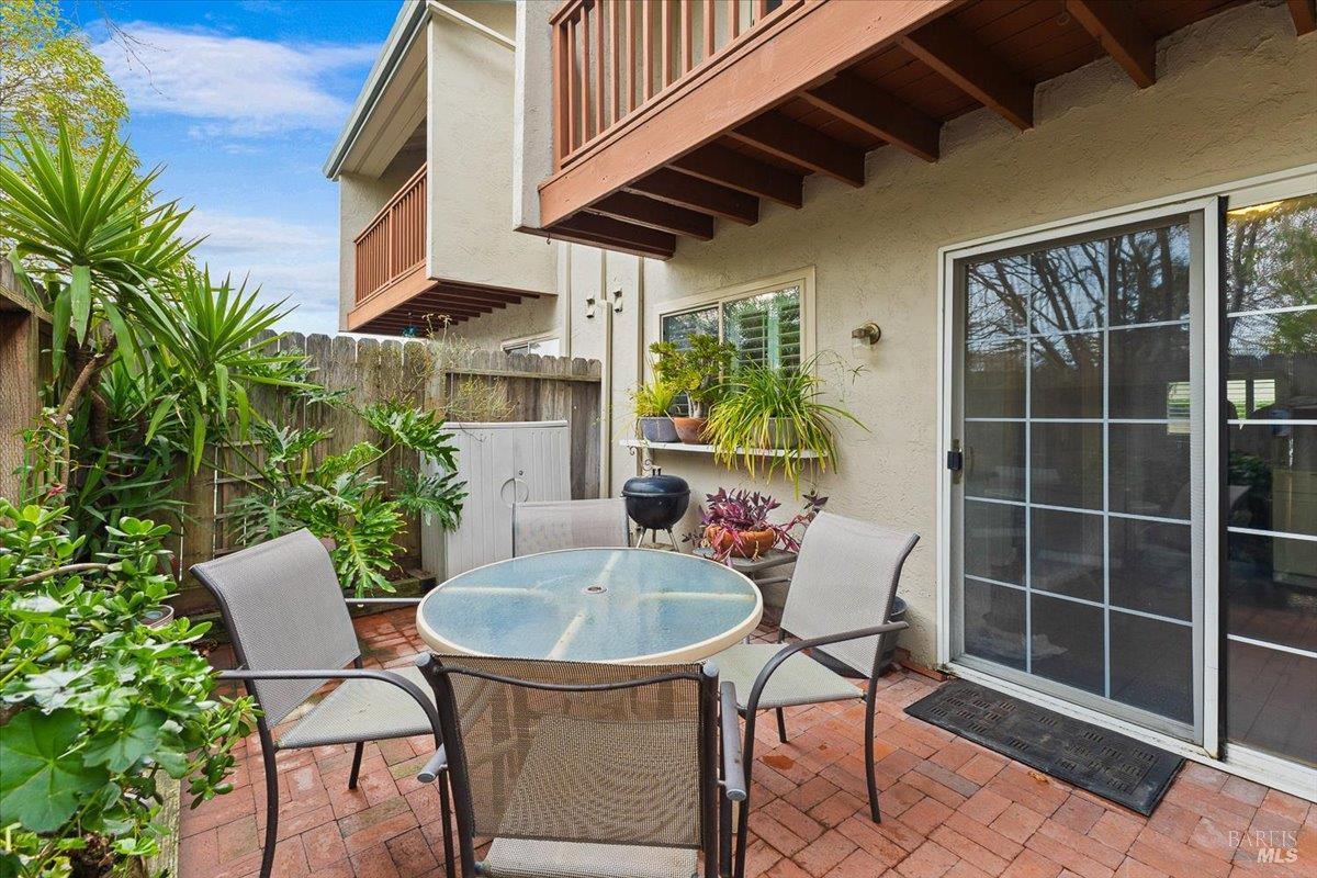 1003 Golf Course Drive Rohnert Park, CA 94928 - Photo 24 of 28 Gallery Image 24