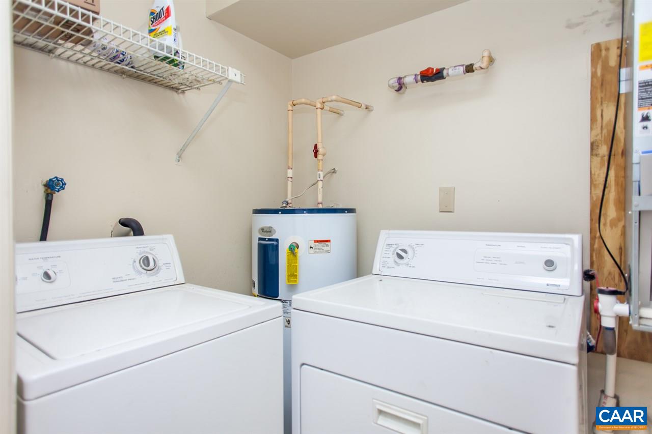 125 Turtle Creek Road, Unit 5 Charlottesville, VA 22901 - Photo 8 of 24 Gallery Image 8