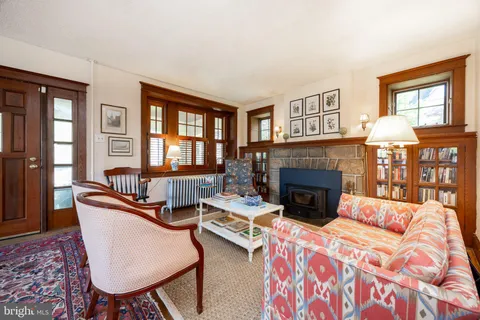 $450,000 | 260 West Evergreen Street, West Grove, PA 19390