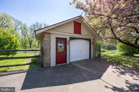 $450,000 | 260 West Evergreen Street, West Grove, PA 19390