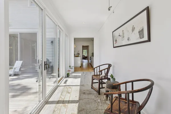 $2,875,000 | 2225 Lake Of The Isles Parkway East, Minneapolis, MN 55405