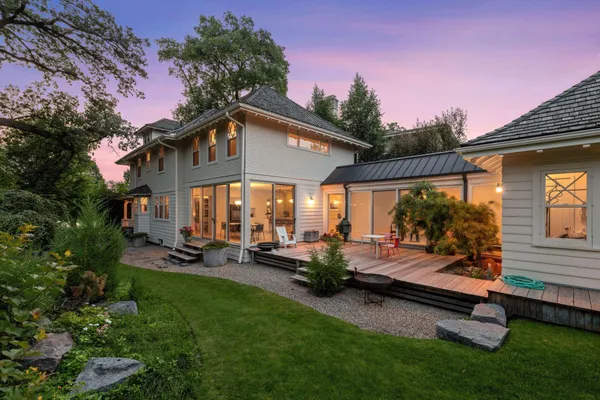 $2,875,000 | 2225 Lake Of The Isles Parkway East, Minneapolis, MN 55405