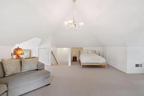 $2,875,000 | 2225 Lake Of The Isles Parkway East, Minneapolis, MN 55405