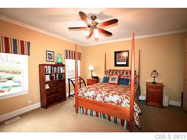 2809 Foxfire Road Charlotte, NC 28270 - Photo 14 of 16