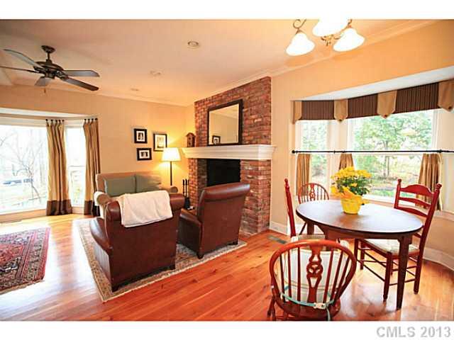 2809 Foxfire Road Charlotte, NC 28270 - Photo 3 of 16