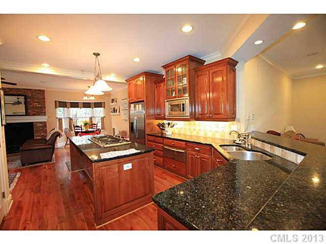 2809 Foxfire Road Charlotte, NC 28270 - Photo 5 of 16