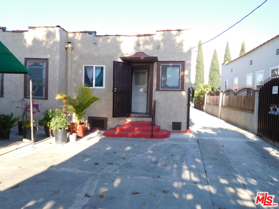 2841 Wellington Road Los Angeles, CA 90016 - Photo 27 of 36 Gallery Image 27
