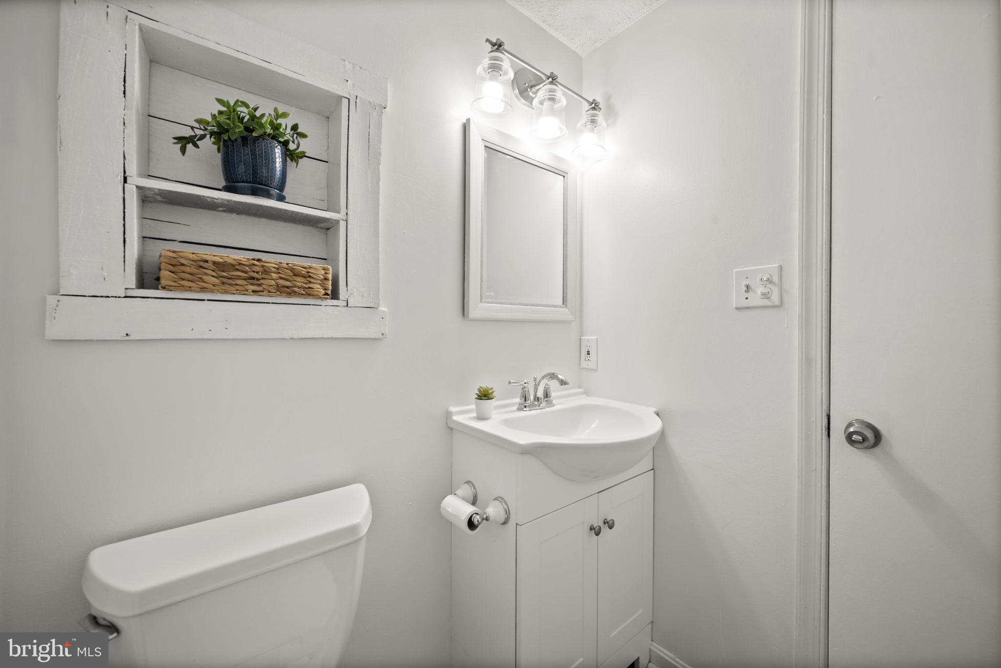 1492 Dockside Court Frederick, MD 21701 - Photo 22 of 43 upper level full bath