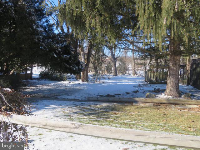 335 Protectory Road Abbottstown, PA 17301 - Photo 3 of 44 Gallery Image 3