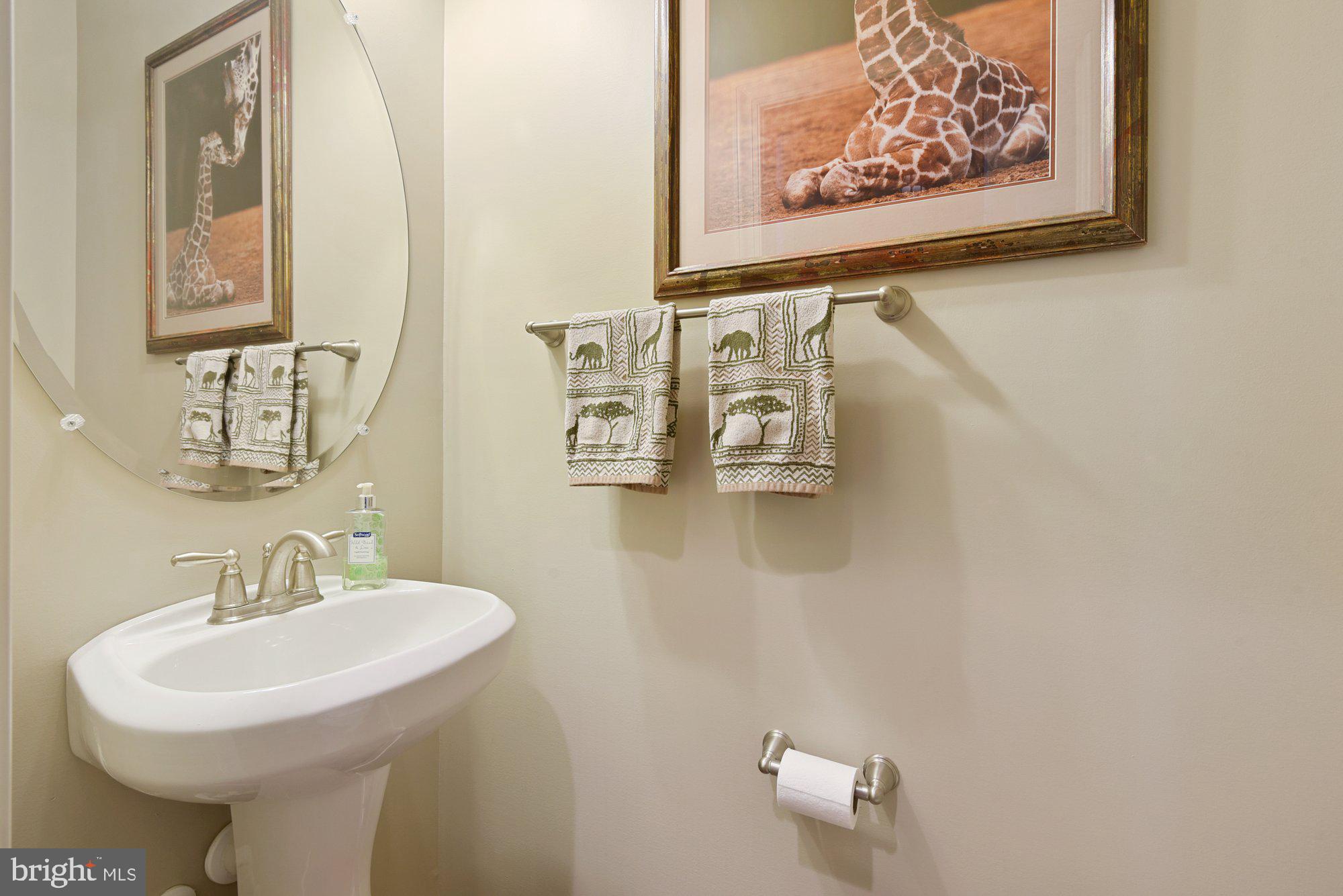 22 Trail Ride Drive, Unit 434 Taneytown, MD 21787 - Photo 17 of 35 And there's a handy main level powder room.