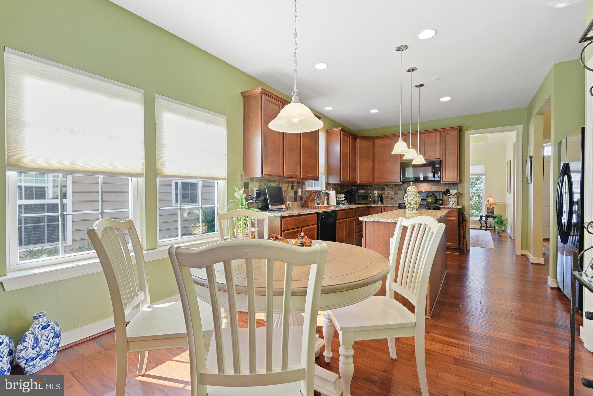 22 Trail Ride Drive, Unit 434 Taneytown, MD 21787 - Photo 3 of 35 Great flow and neutral decor throughout