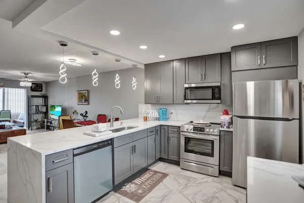 $2,900 | 130 Northeast 26th Avenue, Unit 3070, Boynton Beach, FL 33435
