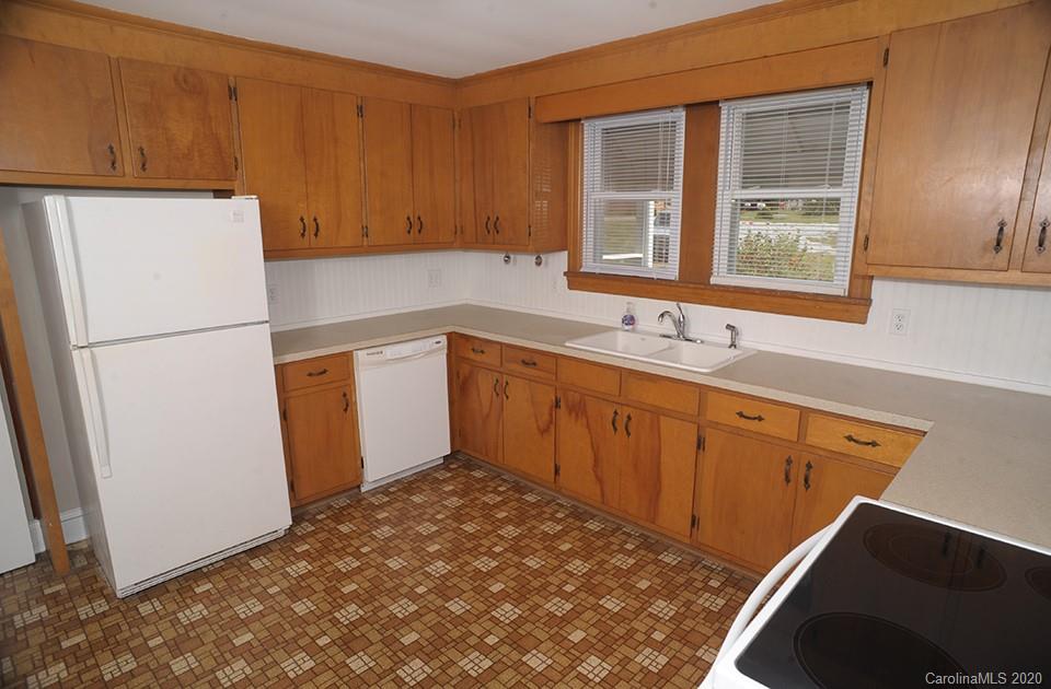 4985 Woodleaf Road Salisbury, NC 28147 - Photo 9 of 17