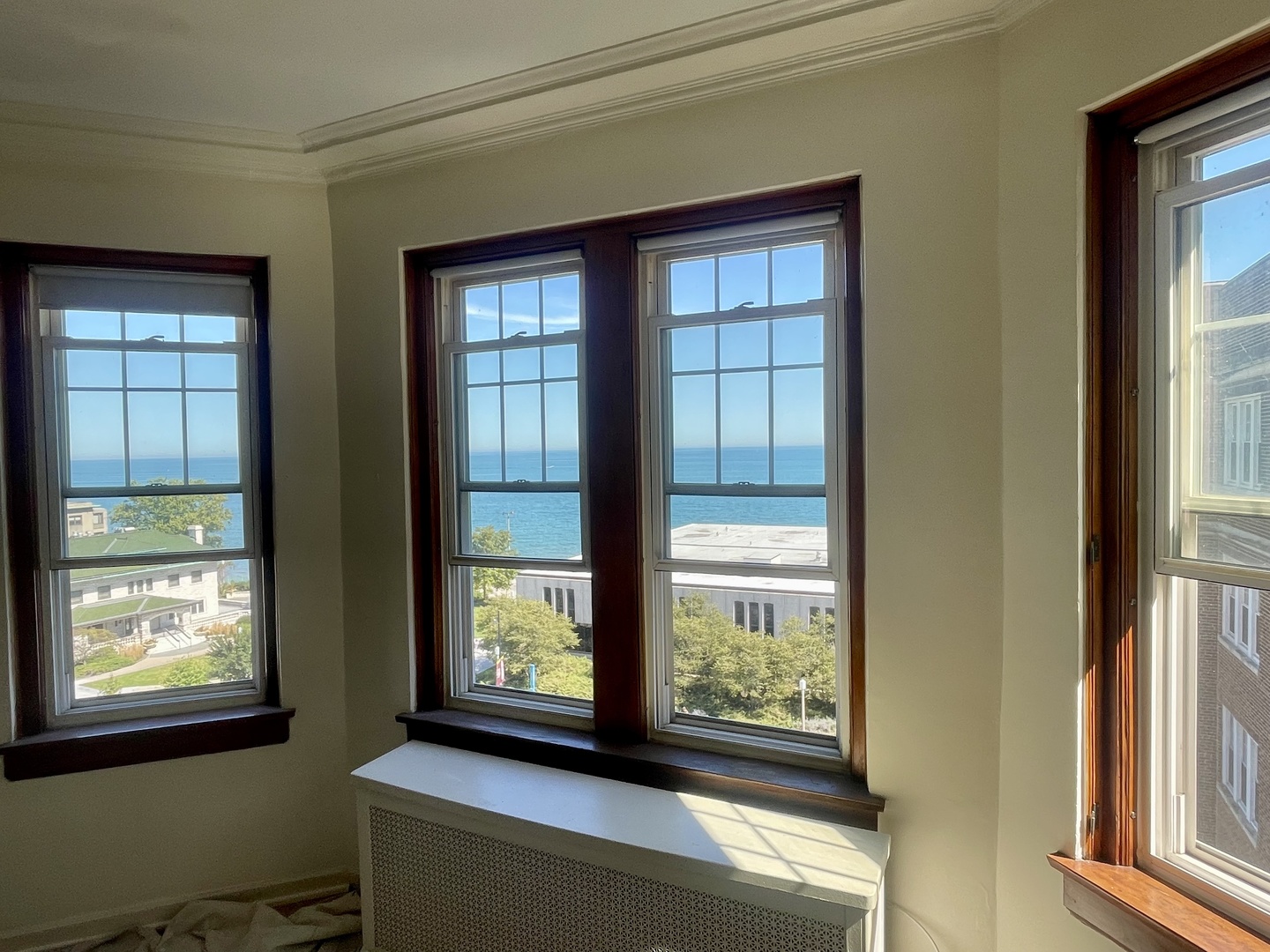 6334 North Sheridan Road, Unit 7F Chicago, IL 60660 - Photo 9 of 25 Gallery Image 9