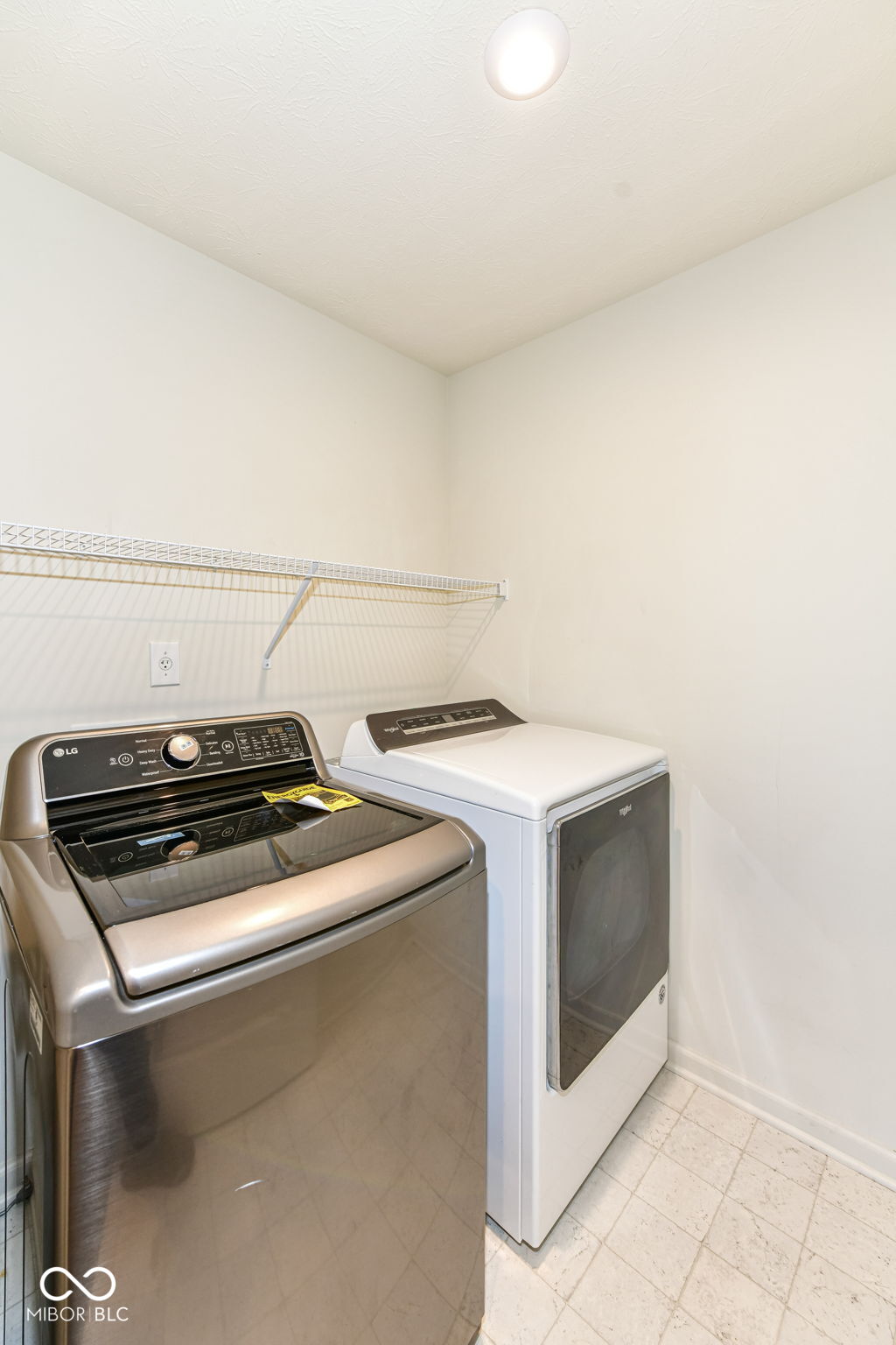 13533 Dewpoint Lane Fishers, IN 46037 - Photo 17 of 33