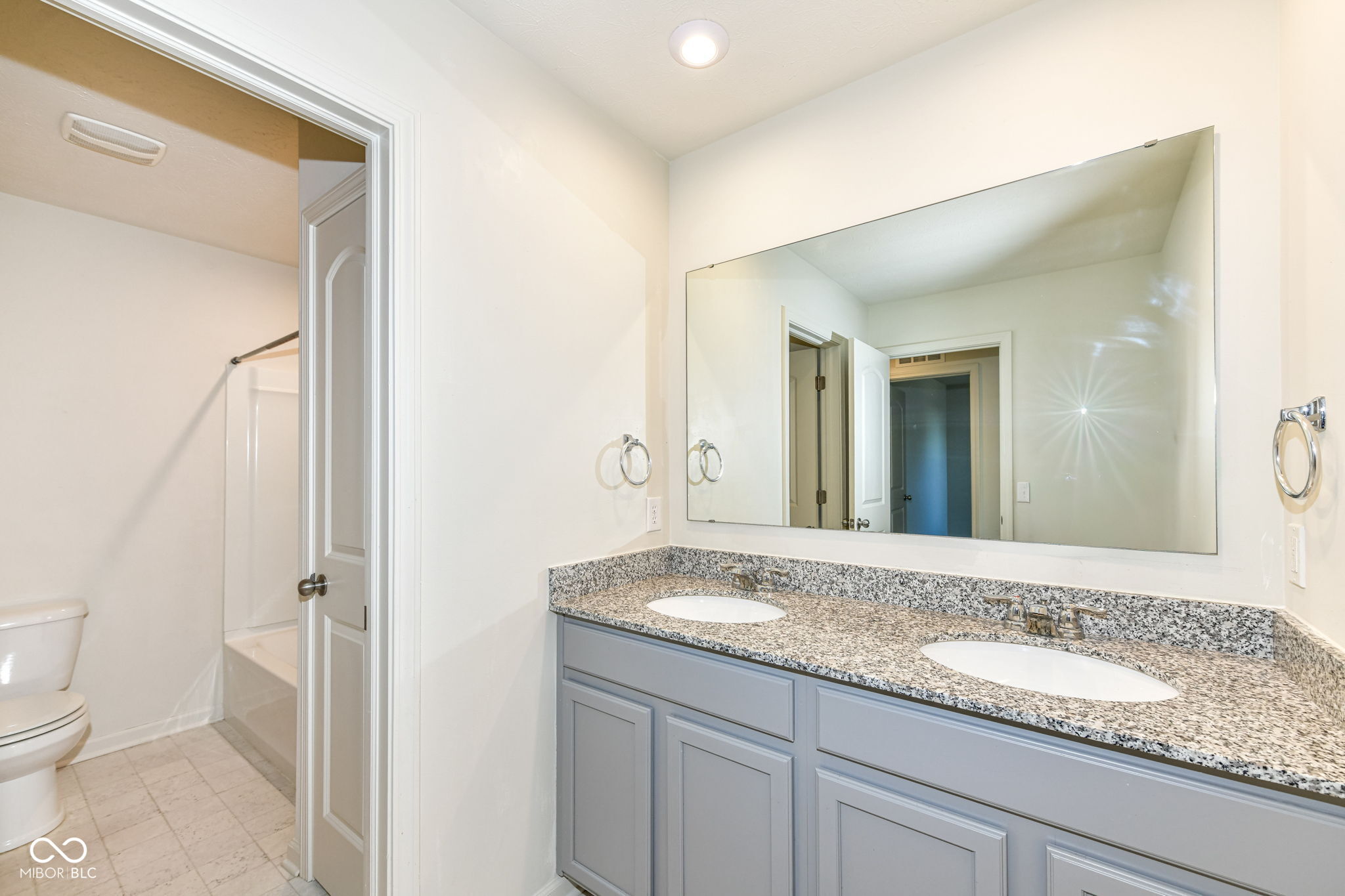 13533 Dewpoint Lane Fishers, IN 46037 - Photo 30 of 33