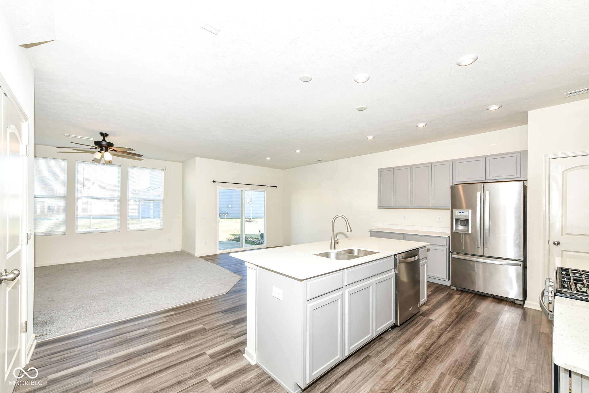 13533 Dewpoint Lane Fishers, IN 46037 - Photo 6 of 33