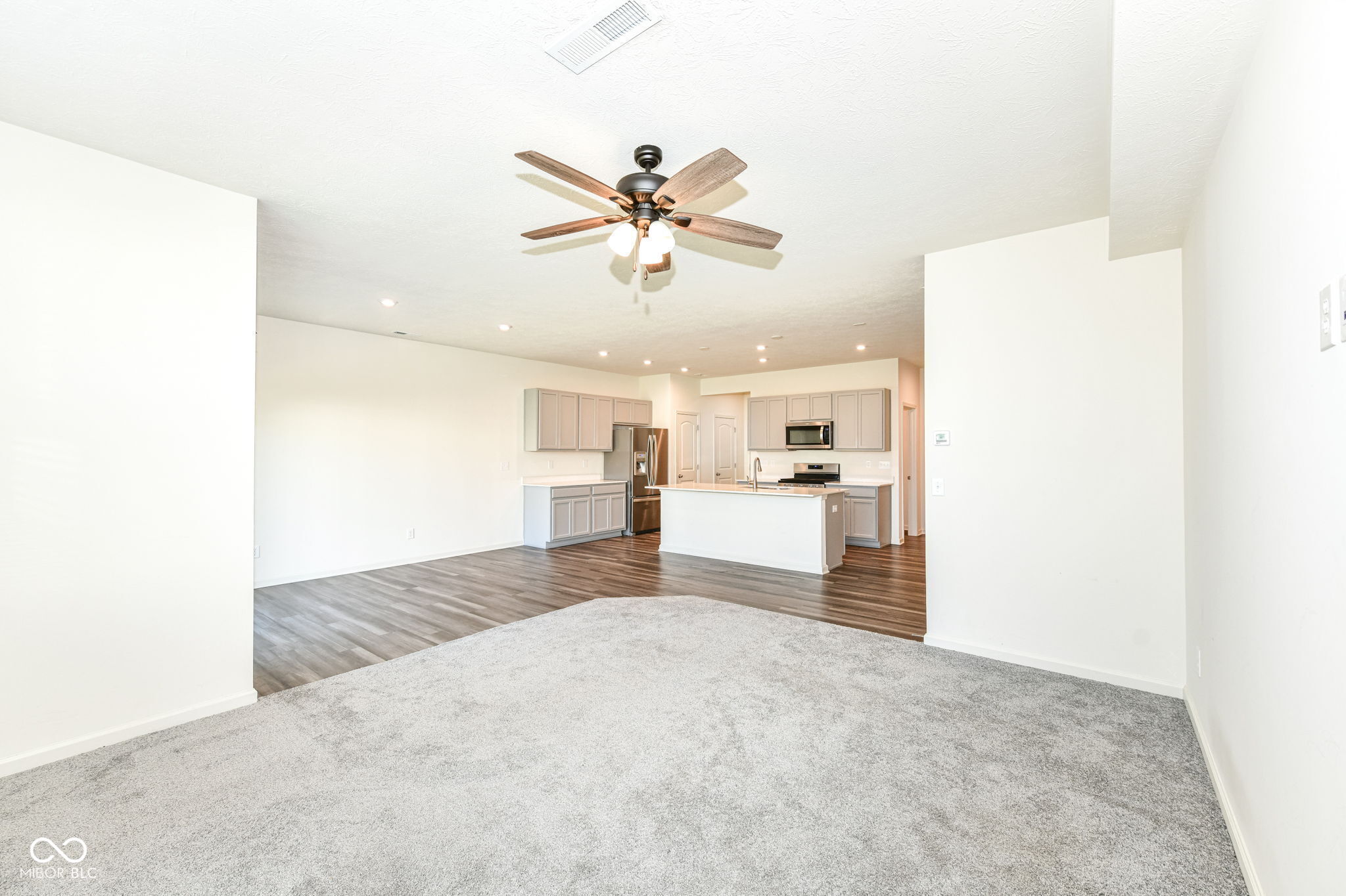 13533 Dewpoint Lane Fishers, IN 46037 - Photo 9 of 33